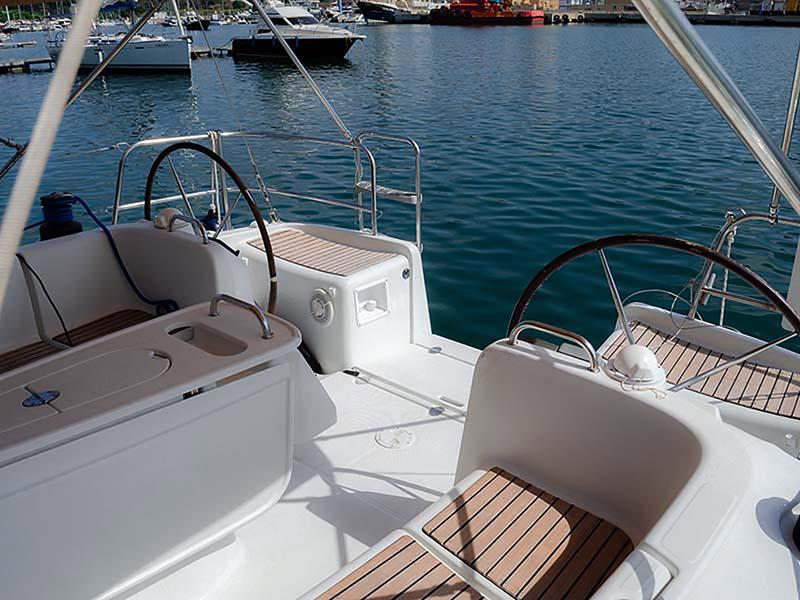 RENTAL-CYCLADES-43.4