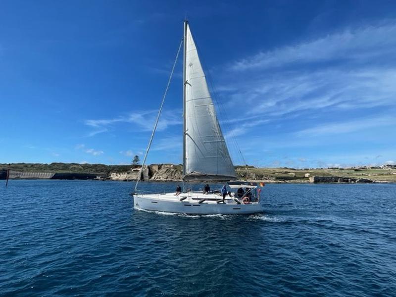 RENTAL-SUN-ODYSSEY-449