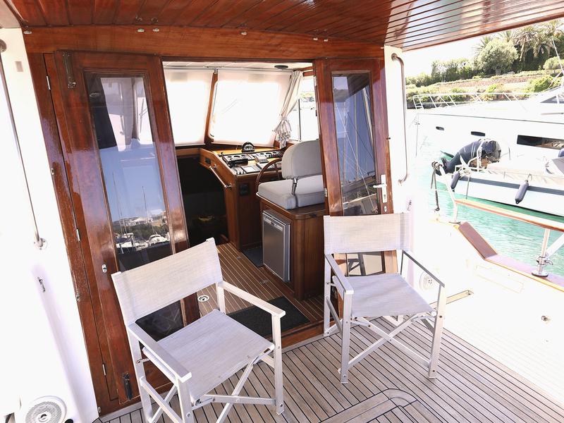 ALQUILER-MENORQUÍN-YACHT-120